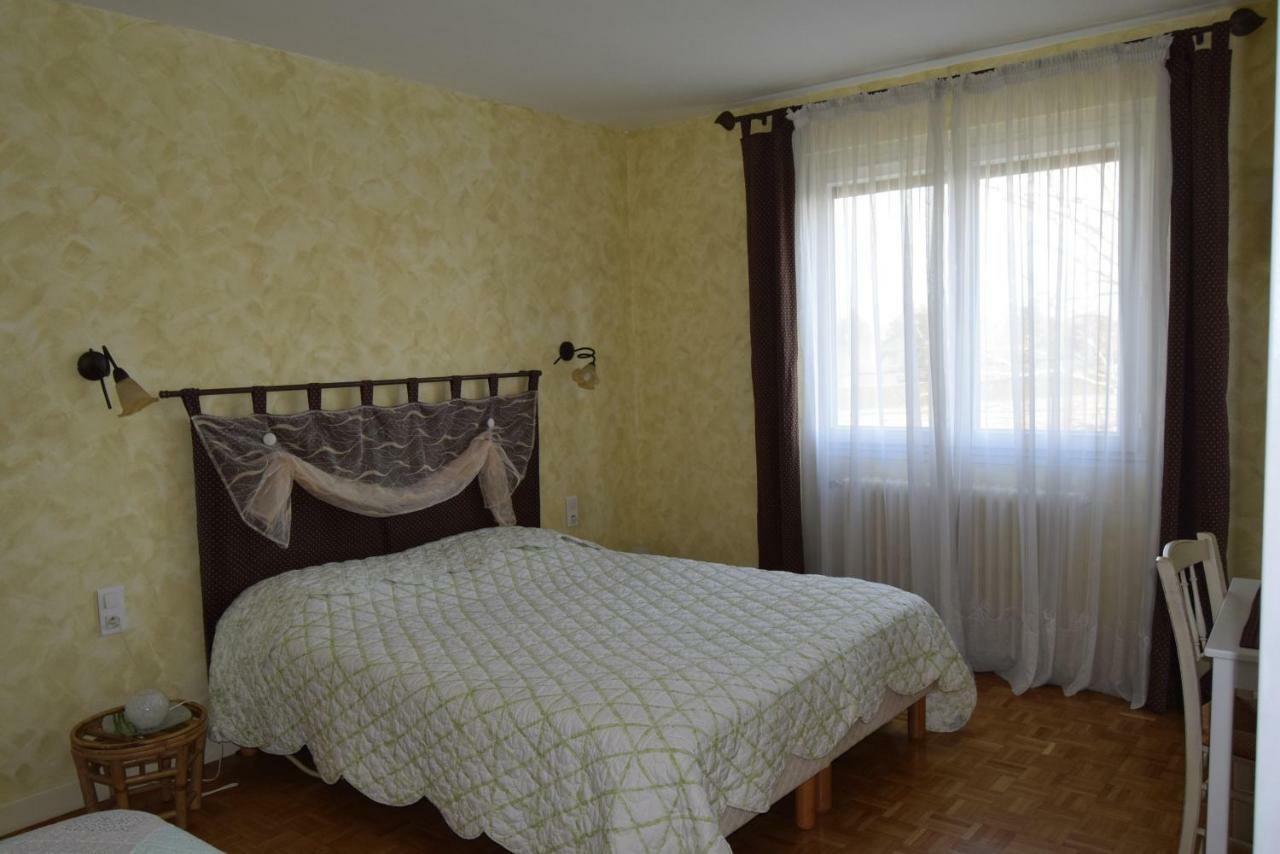 Bed and Breakfast Le Nid De L'Ecureuil Brens  Экстерьер фото